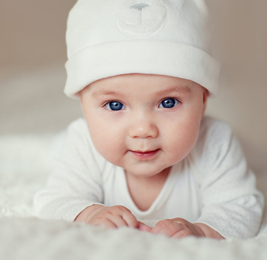Medium  Color:white/grey